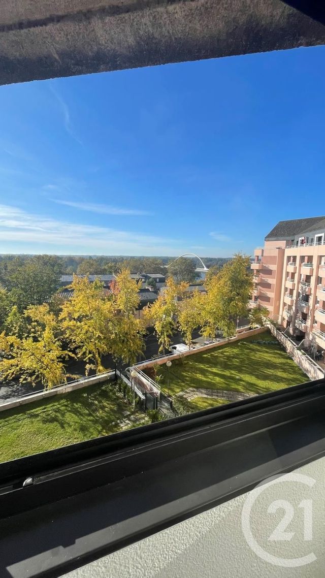 Appartement Studio &agrave; louer - 1 pi&egrave;ce - 19 m2 - Orleans - 45 - CENTRE