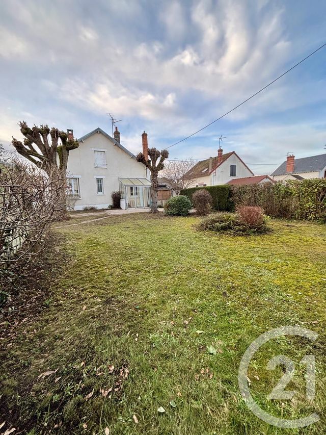 Maison &agrave; louer - 4 pi&egrave;ces - 92,58 m2 - Semoy - 45 - CENTRE