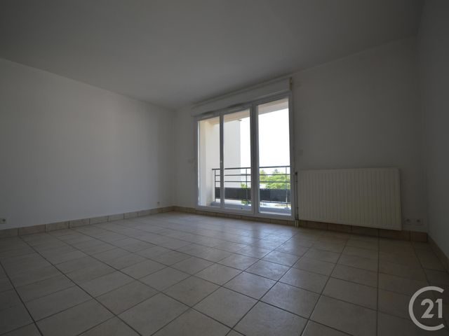 Appartement F3 &agrave; louer - 3 pi&egrave;ces - 68,71 m2 - Fleury Les Aubrais - 45 - CENTRE