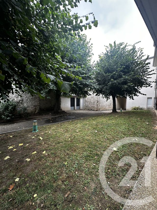 Appartement F2 &agrave; louer - 2 pi&egrave;ces - 43,65 m2 - Orleans - 45 - CENTRE