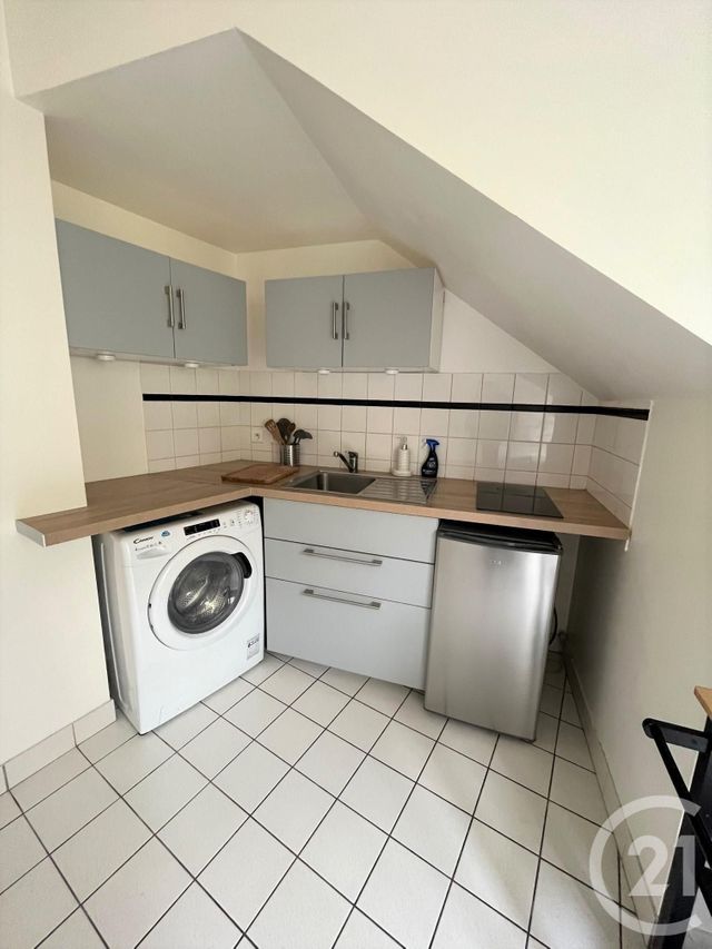 Appartement F2 &agrave; louer - 2 pi&egrave;ces - 43,65 m2 - Orleans - 45 - CENTRE