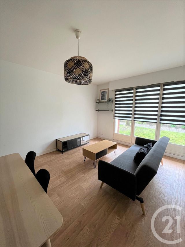 Appartement F2 &agrave; louer - 2 pi&egrave;ces - 43,65 m2 - Orleans - 45 - CENTRE