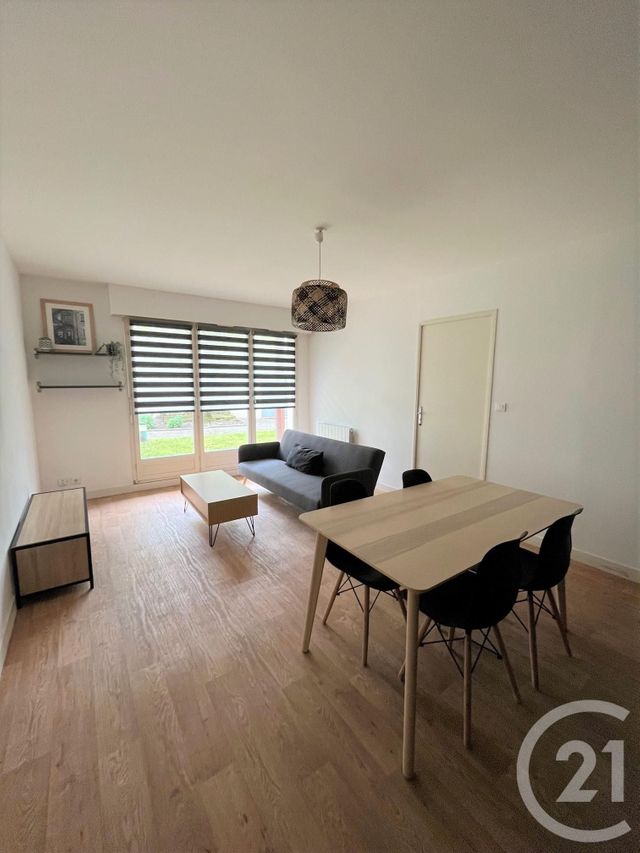 Appartement F2 &agrave; louer - 2 pi&egrave;ces - 43,65 m2 - Orleans - 45 - CENTRE