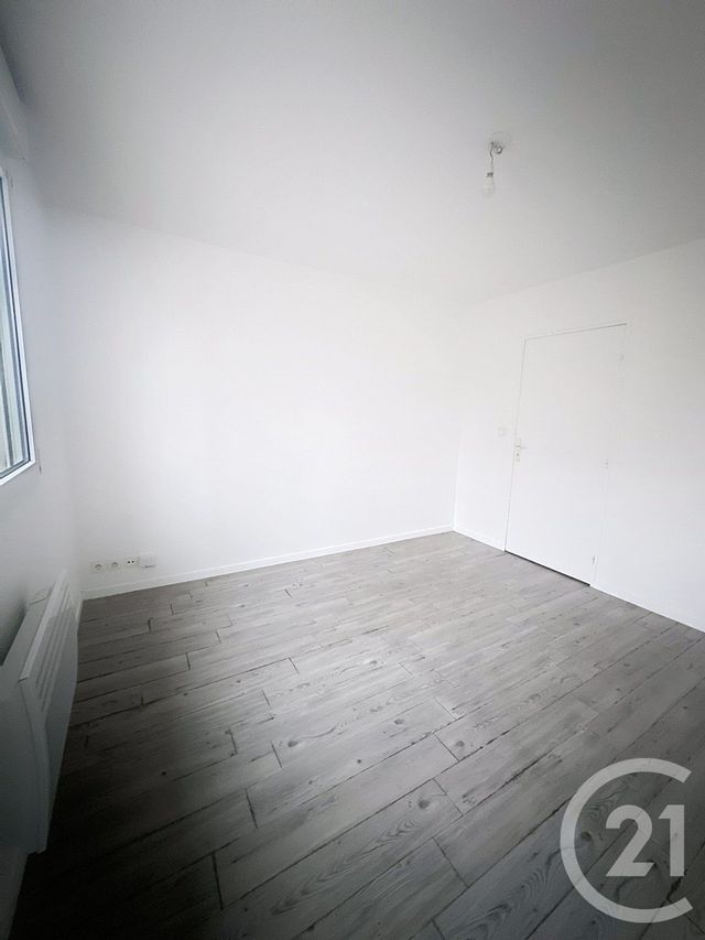 Appartement F1 &agrave; louer - 1 pi&egrave;ce - 20,01 m2 - Orleans - 45 - CENTRE