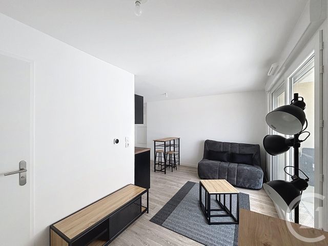 Appartement F1 &agrave; louer - 1 pi&egrave;ce - 24,50 m2 - La Chapelle St Mesmin - 45 - CENTRE