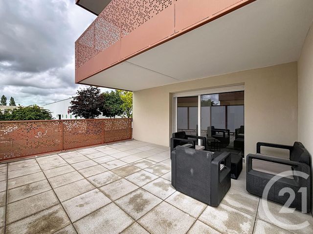Appartement F1 &agrave; louer - 1 pi&egrave;ce - 24,50 m2 - La Chapelle St Mesmin - 45 - CENTRE