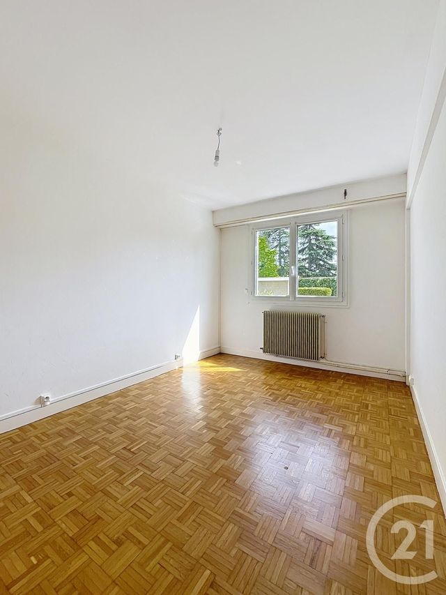Appartement F3 &agrave; louer - 3 pi&egrave;ces - 66,36 m2 - Orleans - 45 - CENTRE
