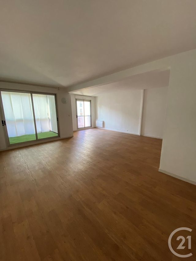 Appartement F4 &agrave; louer - 4 pi&egrave;ces - 93 m2 - Olivet - 45 - CENTRE