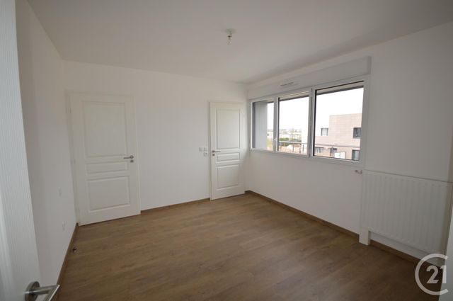 Appartement F3 &agrave; louer - 3 pi&egrave;ces - 74,19 m2 - Orleans - 45 - CENTRE