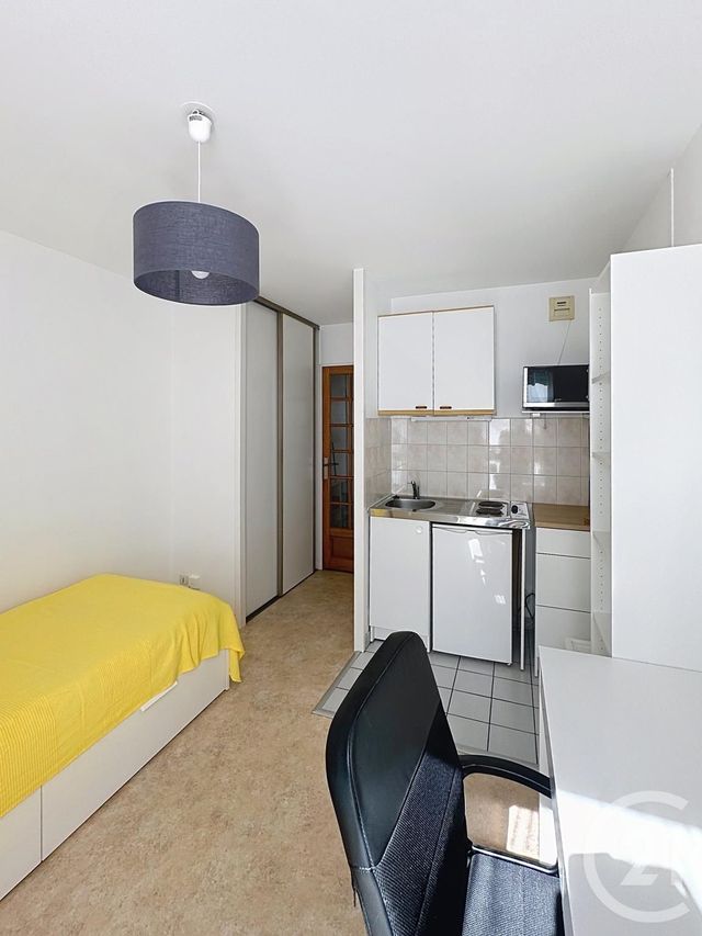Appartement Studio &agrave; louer - 1 pi&egrave;ce - 18 m2 - St Jean Le Blanc - 45 - CENTRE