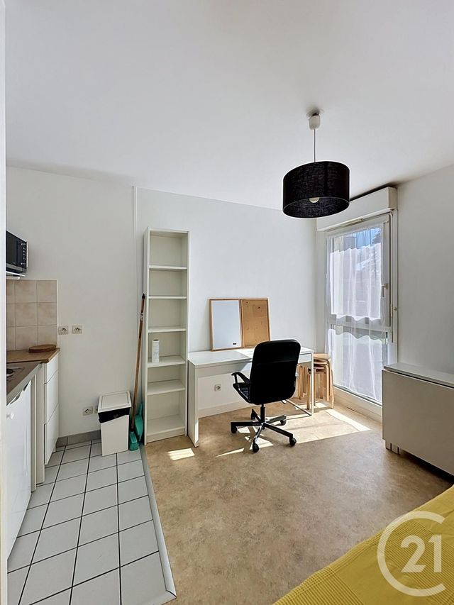 Appartement Studio &agrave; louer - 1 pi&egrave;ce - 18 m2 - St Jean Le Blanc - 45 - CENTRE