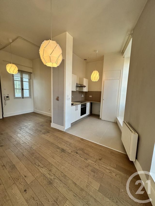 Appartement F1 &agrave; louer - 1 pi&egrave;ce - 30,55 m2 - Orleans - 45 - CENTRE