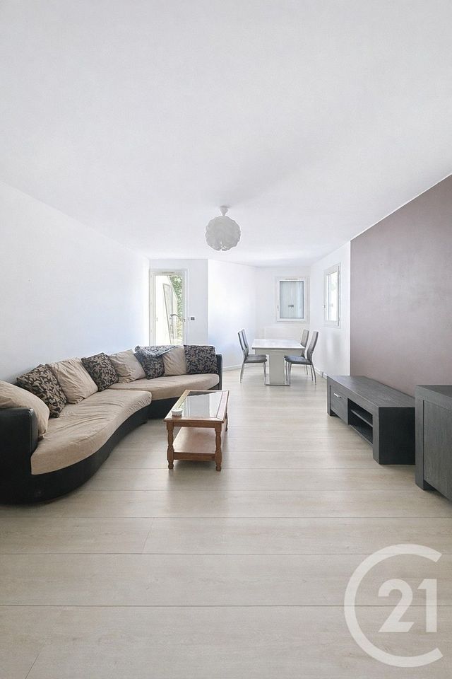 Appartement F3 duplex &agrave; louer - 3 pi&egrave;ces - 66,50 m2 - St Jean De Braye - 45 - CENTRE