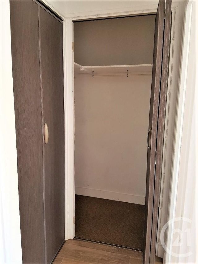 Appartement F2 &agrave; louer - 2 pi&egrave;ces - 43,39 m2 - Orleans - 45 - CENTRE