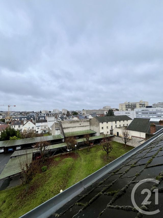 Appartement F2 &agrave; louer - 2 pi&egrave;ces - 53 m2 - Orleans - 45 - CENTRE