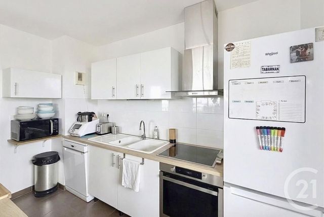 Appartement F3 &agrave; louer - 3 pi&egrave;ces - 71 m2 - Orleans - 45 - CENTRE