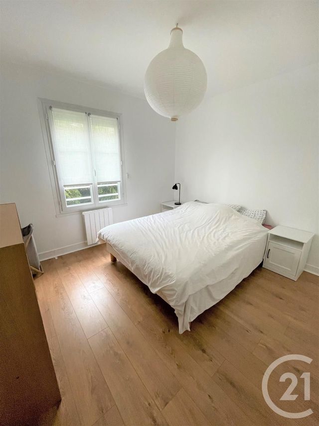 Maison &agrave; louer - 4 pi&egrave;ces - 83 m2 - Orleans - 45 - CENTRE
