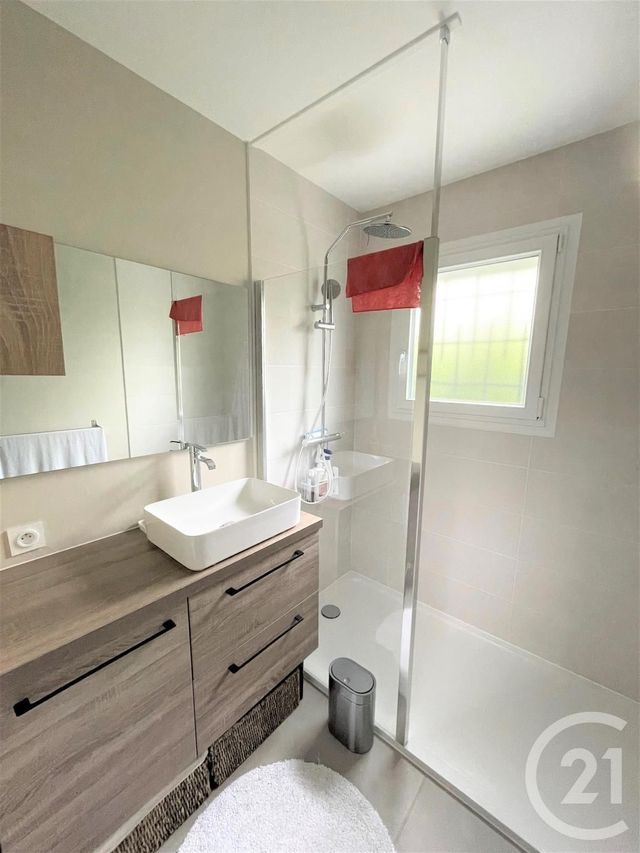Maison &agrave; louer - 4 pi&egrave;ces - 83 m2 - Orleans - 45 - CENTRE