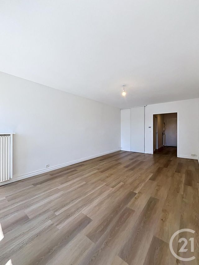 Appartement F1 &agrave; louer - 1 pi&egrave;ce - 32,50 m2 - Orleans - 45 - CENTRE