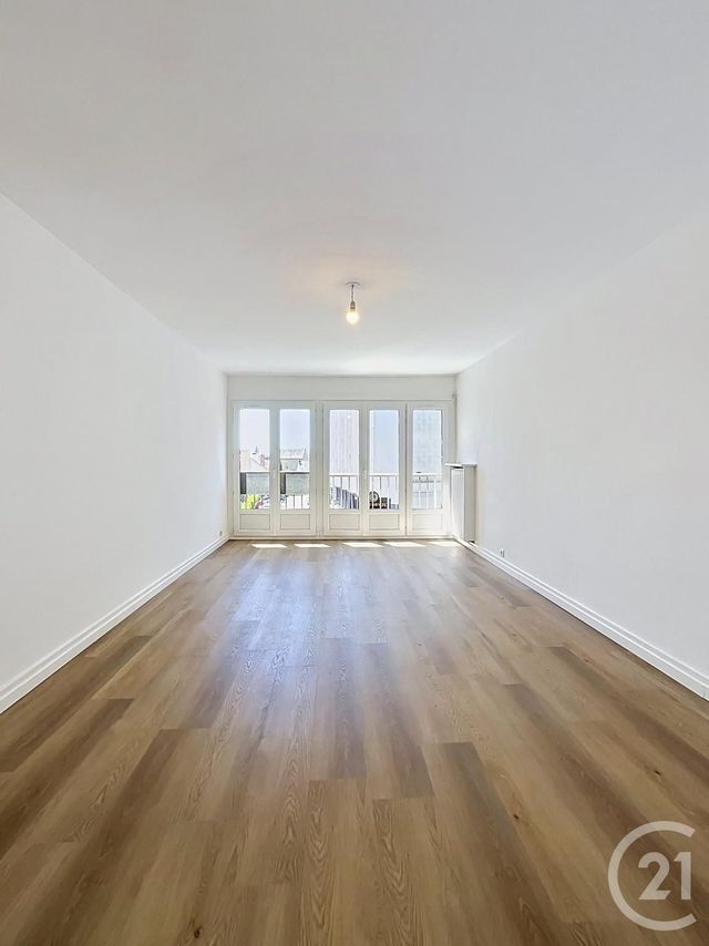Appartement F1 &agrave; louer - 1 pi&egrave;ce - 32,50 m2 - Orleans - 45 - CENTRE