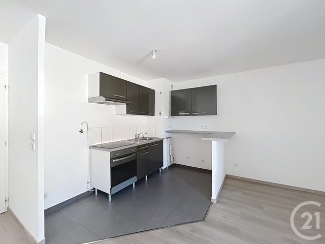 Appartement F3 &agrave; louer - 3 pi&egrave;ces - 66,70 m2 - Orleans - 45 - CENTRE
