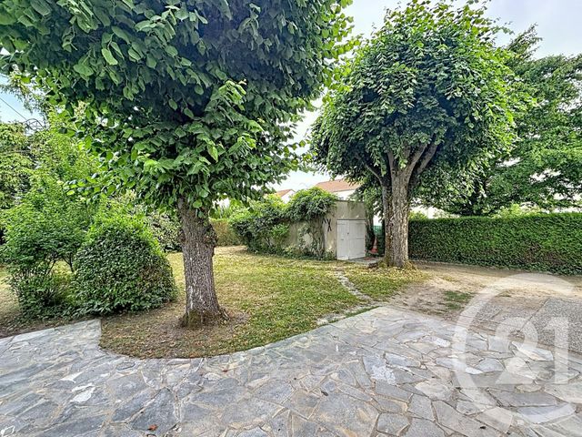 Maison &agrave; louer - 4 pi&egrave;ces - 92,58 m2 - Semoy - 45 - CENTRE
