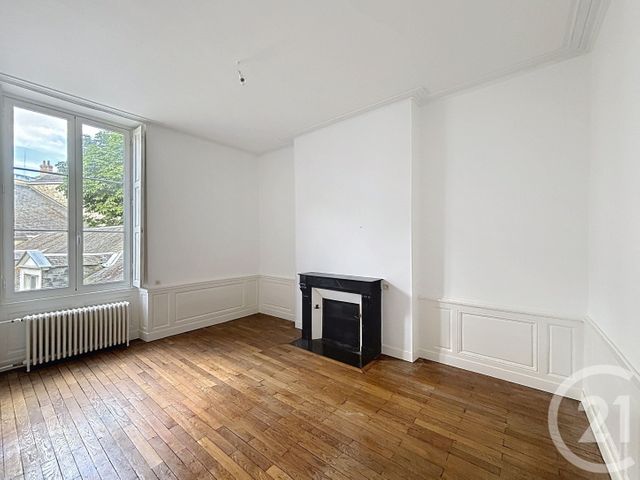 Maison &agrave; louer - 8 pi&egrave;ces - 201,51 m2 - Orleans - 45 - CENTRE