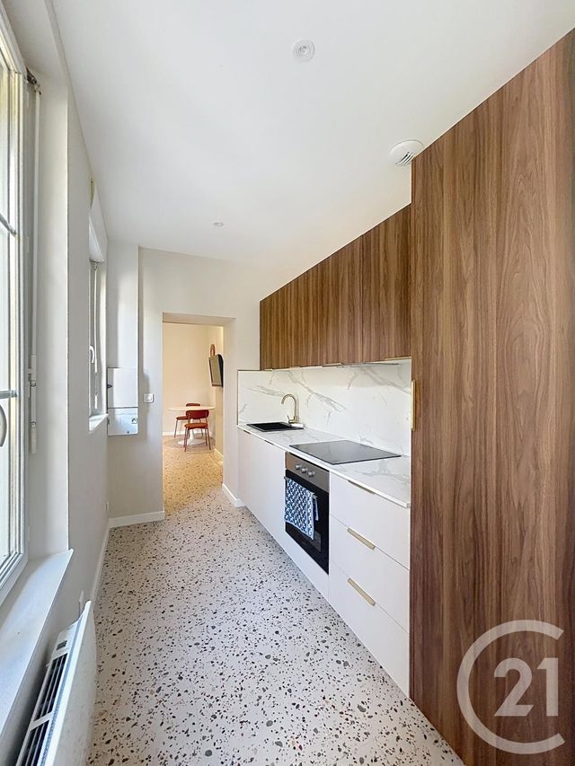 Appartement F2 &agrave; louer - 2 pi&egrave;ces - 37,61 m2 - Orleans - 45 - CENTRE