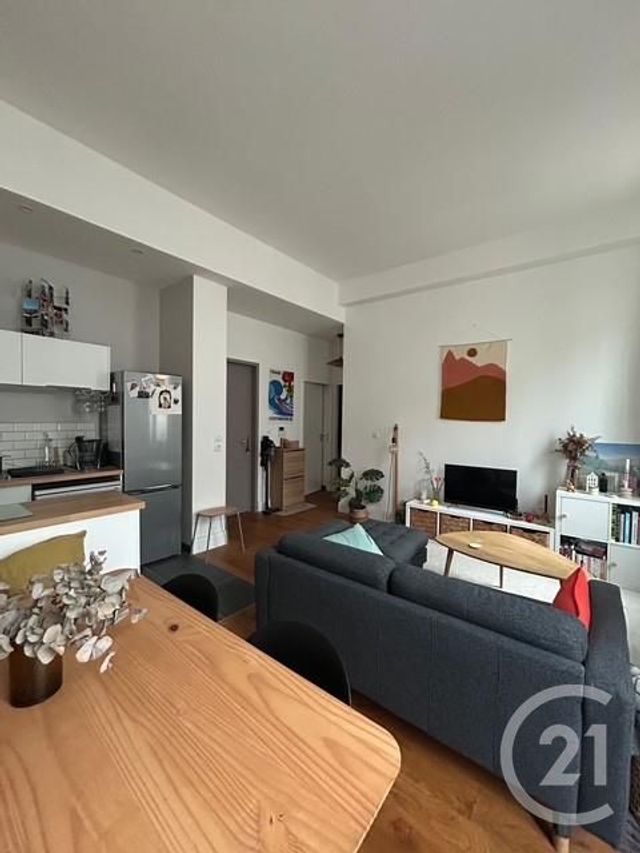 Appartement F2 &agrave; louer - 2 pi&egrave;ces - 41,15 m2 - Orleans - 45 - CENTRE