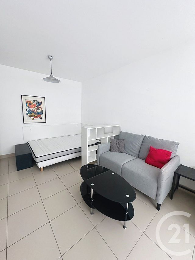 Appartement F1 &agrave; louer - 1 pi&egrave;ce - 28,60 m2 - Orleans - 45 - CENTRE
