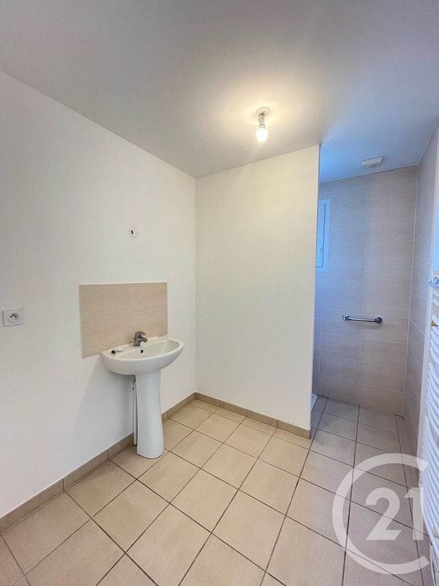 Maison &agrave; louer - 3 pi&egrave;ces - 97,22 m2 - Olivet - 45 - CENTRE