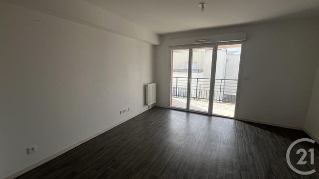 Appartement F2 &agrave; louer - 2 pi&egrave;ces - 41,70 m2 - La Chapelle St Mesmin - 45 - CENTRE