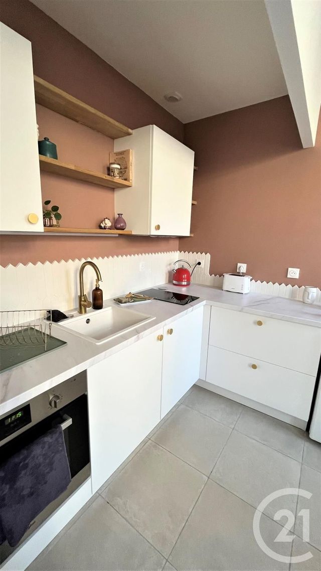 Appartement F2 &agrave; louer - 2 pi&egrave;ces - 36 m2 - Orleans - 45 - CENTRE