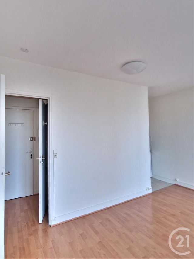 Appartement Studio &agrave; vendre - 1 pi&egrave;ce - 16,20 m2 - Orleans - 45 - CENTRE