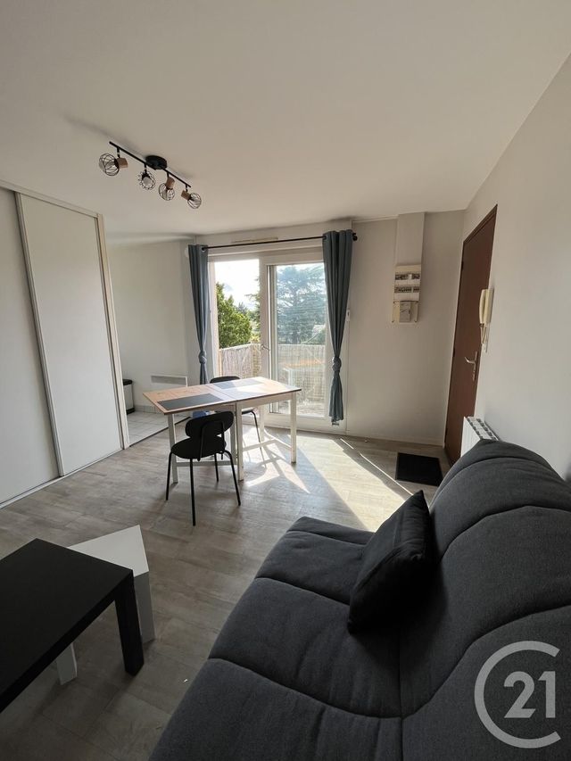 Appartement F1 &agrave; louer - 1 pi&egrave;ce - 22,19 m2 - Orleans - 45 - CENTRE