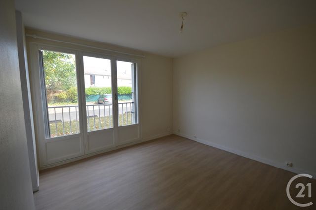 Appartement Studio à louer ST JEAN DE BRAYE