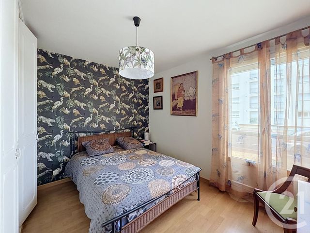 Appartement T4 &agrave; vendre - 4 pi&egrave;ces - 75,35 m2 - St Jean De La Ruelle - 45 - CENTRE