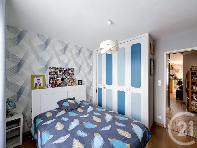 Appartement T4 &agrave; vendre - 4 pi&egrave;ces - 75,35 m2 - St Jean De La Ruelle - 45 - CENTRE