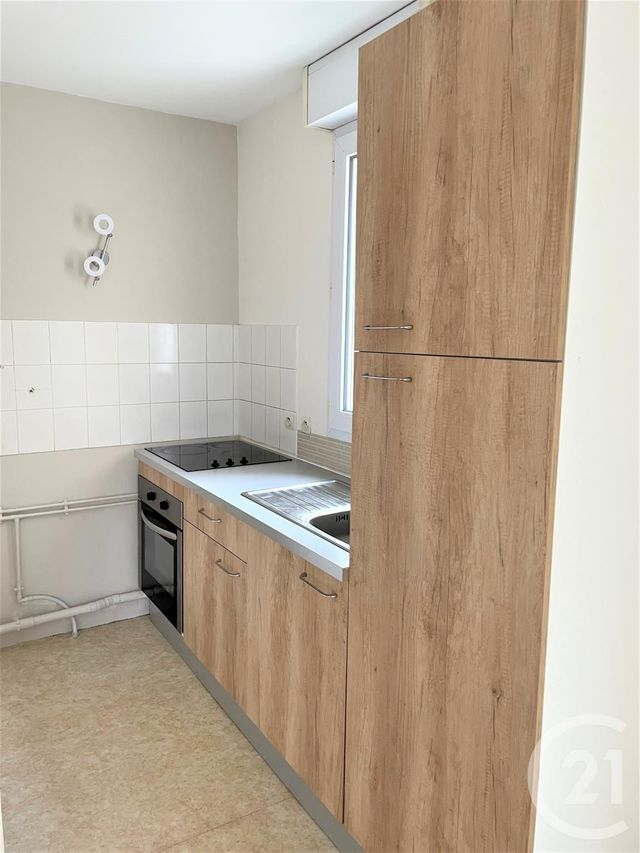 Appartement Studio &agrave; louer - 1 pi&egrave;ce - 24,14 m2 - Orleans - 45 - CENTRE