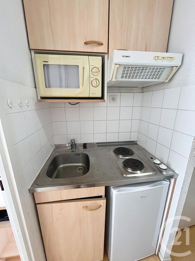Appartement F1 &agrave; louer - 1 pi&egrave;ce - 18,05 m2 - Orleans - 45 - CENTRE