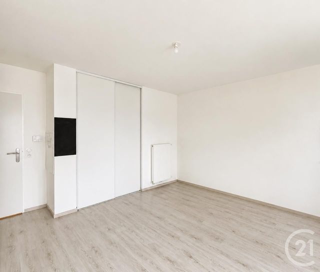 Appartement F1 &agrave; vendre - 1 pi&egrave;ce - 30,27 m2 - La Chapelle St Mesmin - 45 - CENTRE
