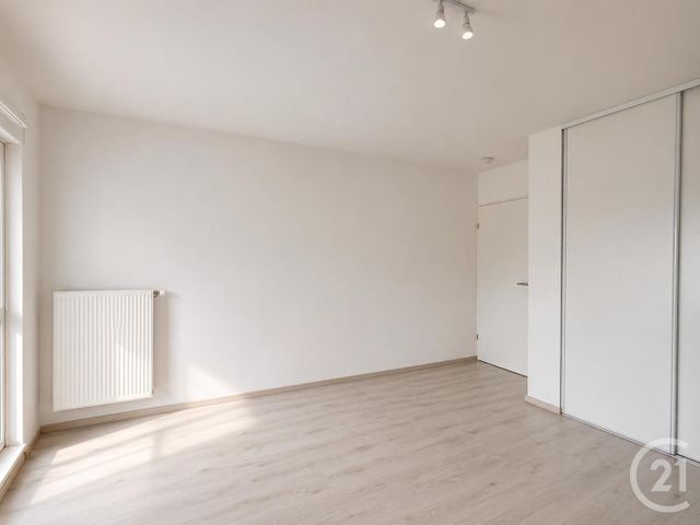Appartement F1 &agrave; vendre - 1 pi&egrave;ce - 30,27 m2 - La Chapelle St Mesmin - 45 - CENTRE