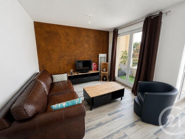 Appartement F3 &agrave; louer - 3 pi&egrave;ces - 73,10 m2 - Orleans - 45 - CENTRE