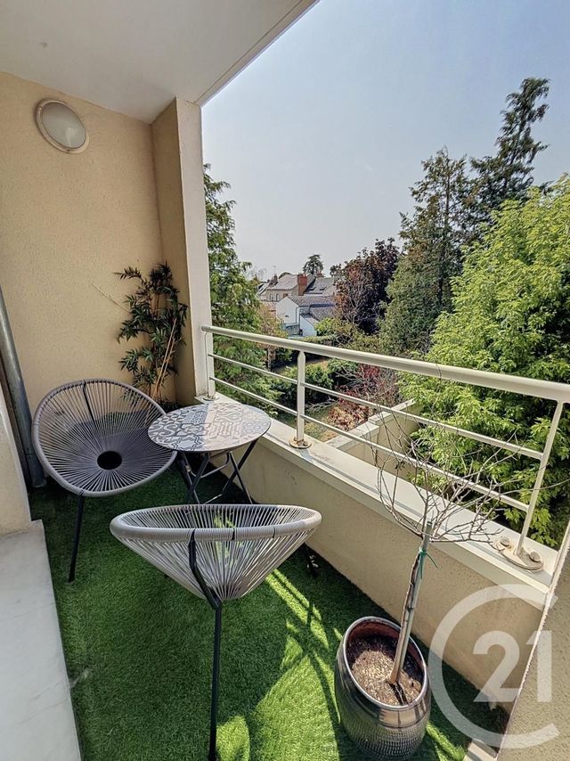 Appartement F3 &agrave; louer - 3 pi&egrave;ces - 73,10 m2 - Orleans - 45 - CENTRE