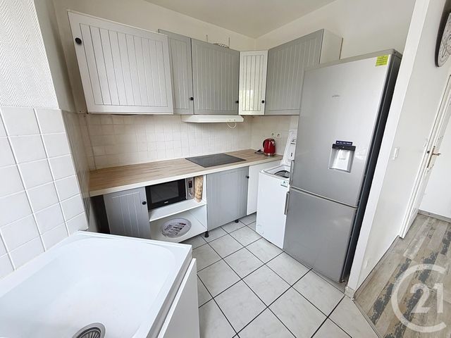 Appartement F3 &agrave; louer - 3 pi&egrave;ces - 73,10 m2 - Orleans - 45 - CENTRE
