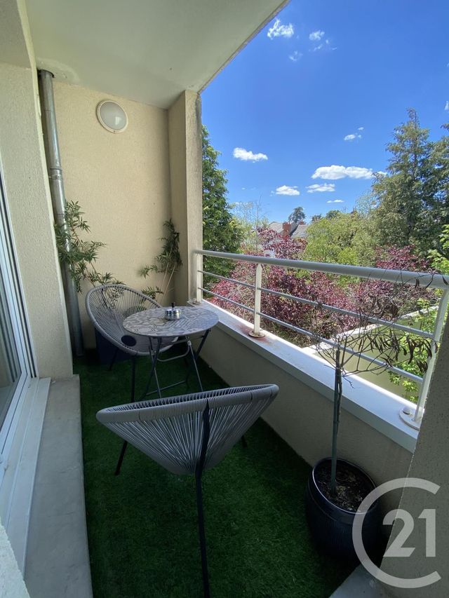Appartement F3 &agrave; louer - 3 pi&egrave;ces - 73,10 m2 - Orleans - 45 - CENTRE