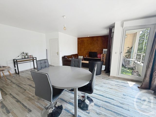 Appartement F3 &agrave; louer - 3 pi&egrave;ces - 73,10 m2 - Orleans - 45 - CENTRE