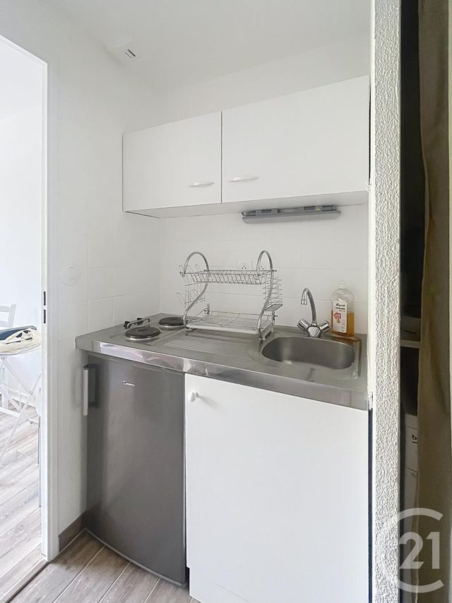 Appartement F1 &agrave; louer - 1 pi&egrave;ce - 19,79 m2 - Orleans - 45 - CENTRE