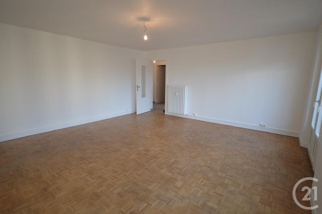 Appartement F2 &agrave; louer - 2 pi&egrave;ces - 68,71 m2 - Orleans - 45 - CENTRE