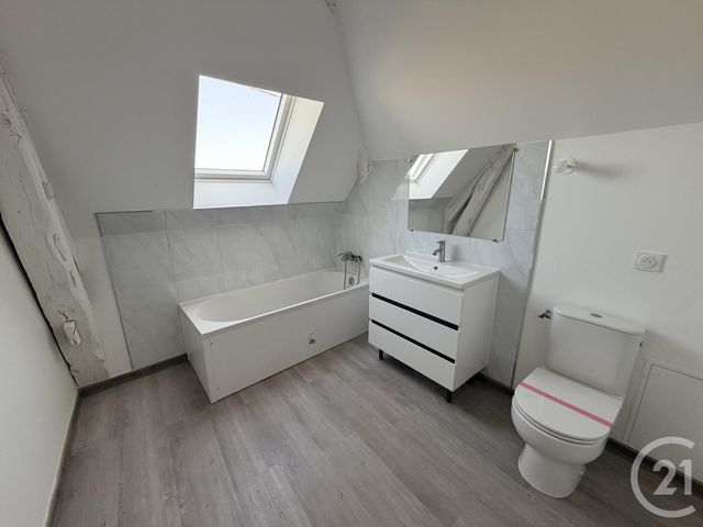 Maison &agrave; louer - 4 pi&egrave;ces - 99,24 m2 - Marigny Les Usages - 45 - CENTRE